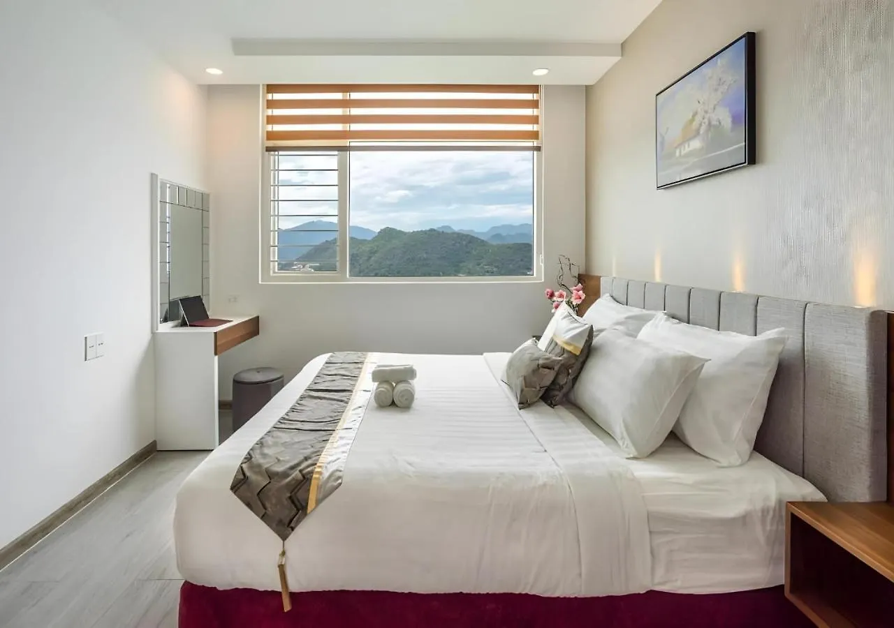 Suite Apartments 芽庄 0*,  越南