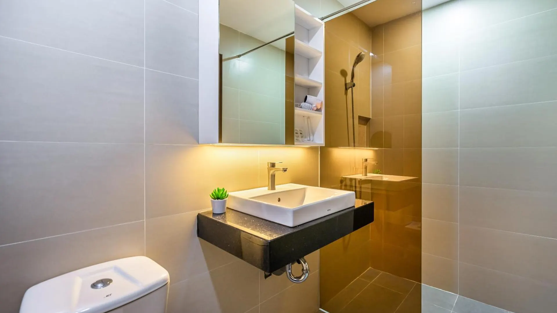 Suite Apartments Nha Trang